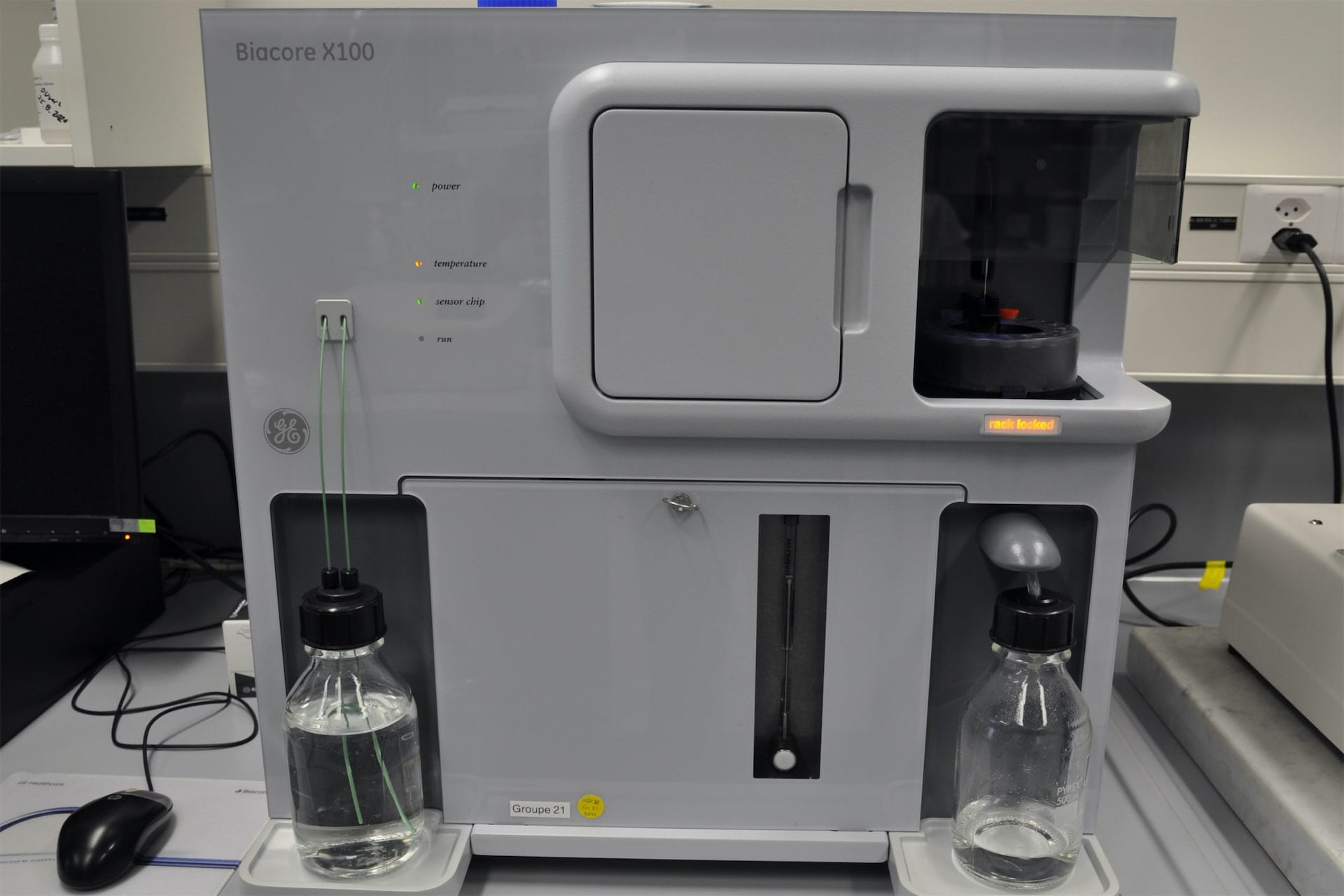 Cytiva Biacore X100.jpeg