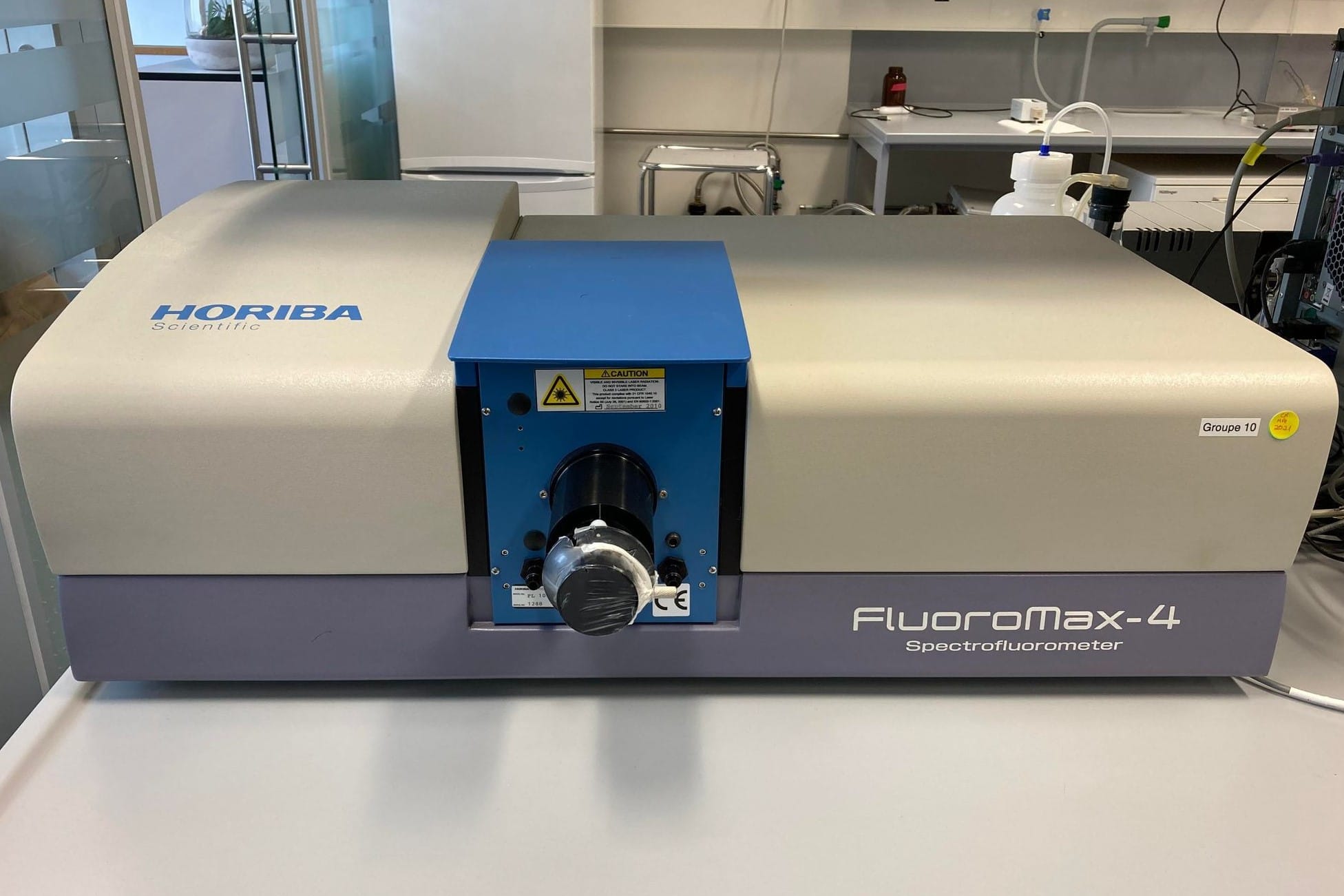 Spectrofluorometer Horiba Fluoromax-4.jpg